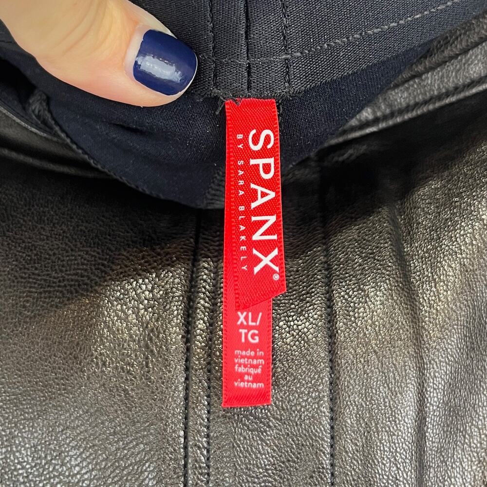 SPANX Leather Like Skinny Ankle Pants 20282R Faux Vegan Pull On Black Size XL - Picture 3 of 11
